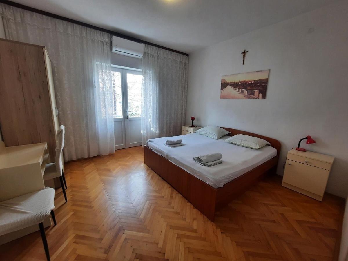 Apartments Nuic 748 Макарска Экстерьер фото
